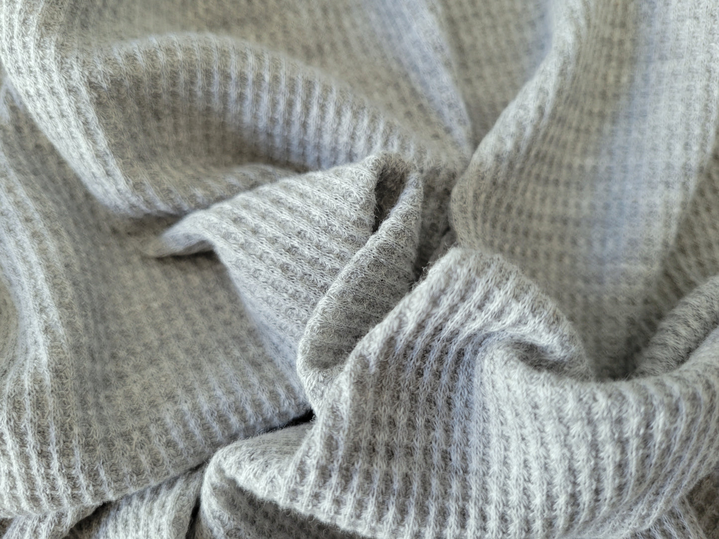 Cotton Blend Thermal Knit Fabric Heather Gray 140GSM